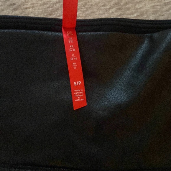 Spank faux leather leggings size small - Picture 3 of 3